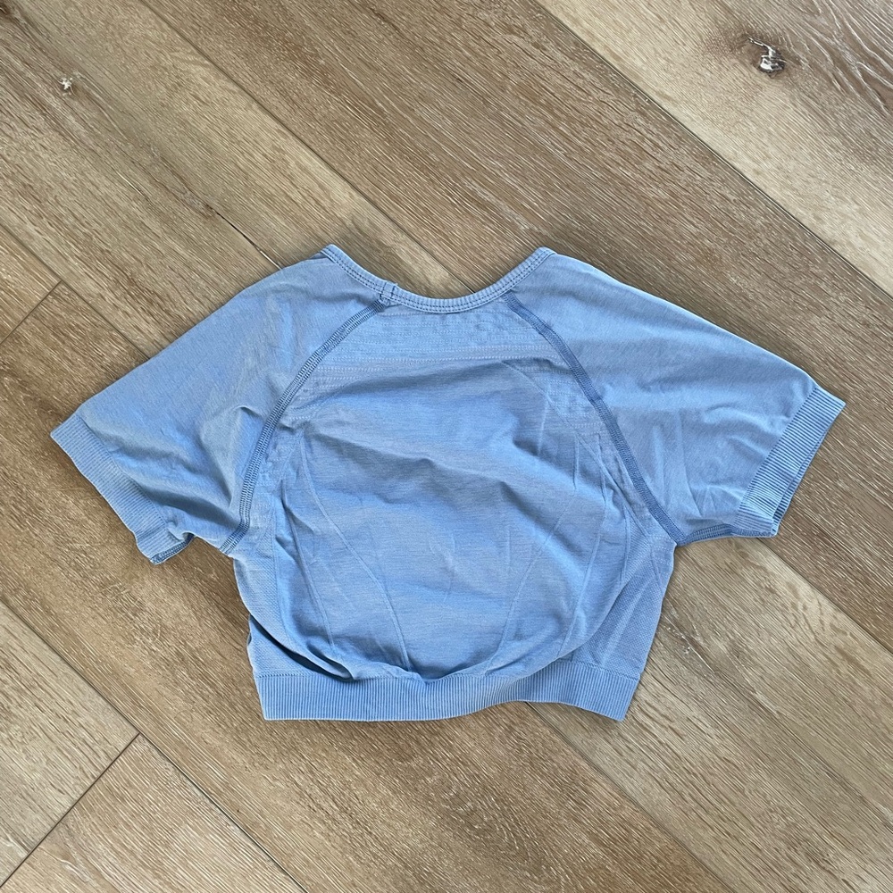 Alphalete Blue Top - Picture 2 of 3